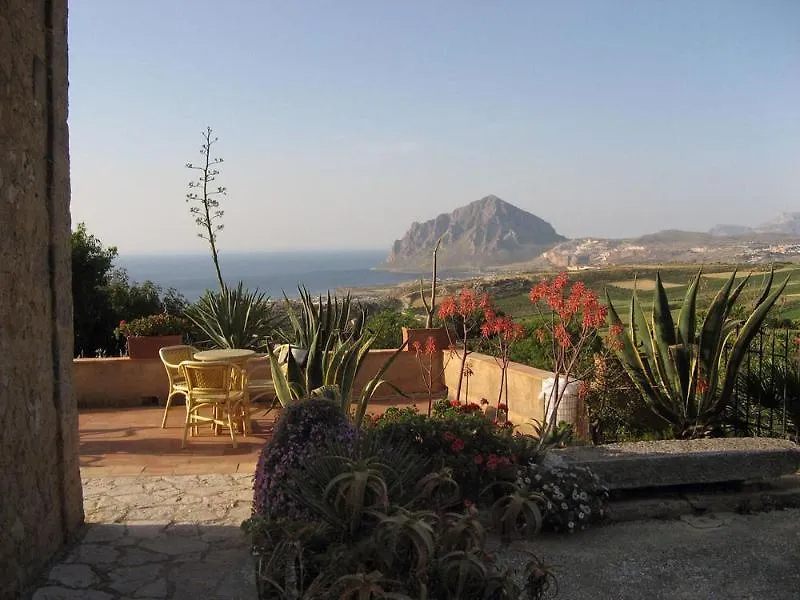 Hotel Baglio Santacroce Valderice 3*,  Italy